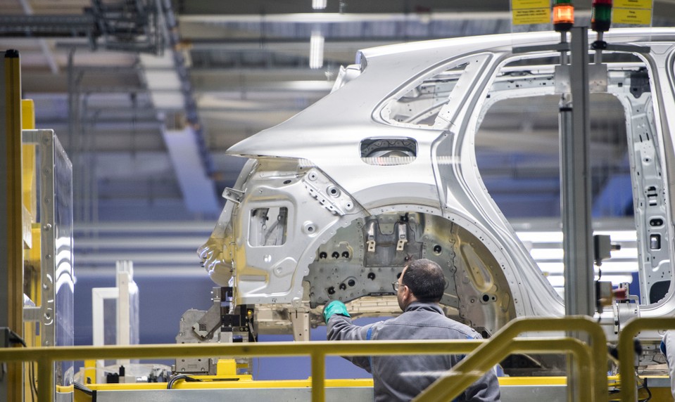 Skončí výroba Porsche Cayenne na Slovensku? Automobilka zvažuje presun
