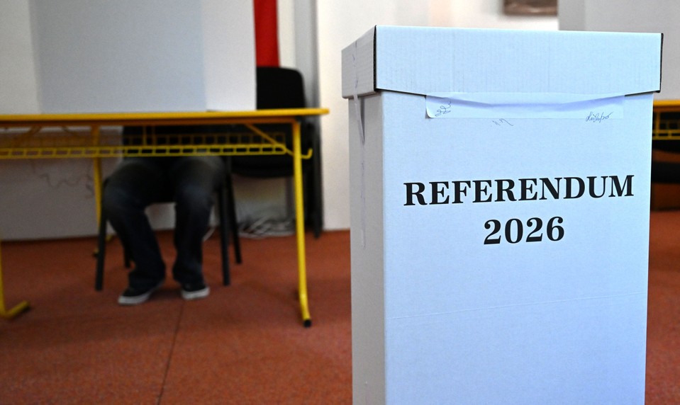 Štátna volebná komisia potvrdila neplatnosť referenda. Účasť bola 16,13 %