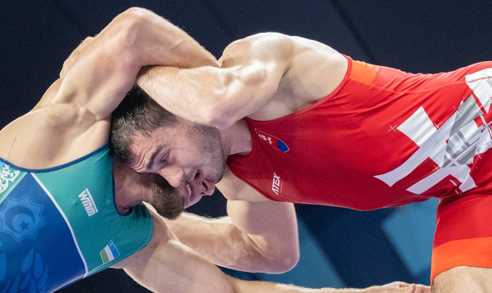 OH 2024: Salkazanov sa predstaví v repasáži. Má šancu na bronz