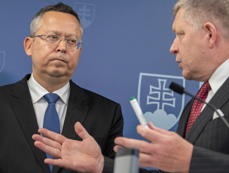 Konsolidácia sa sústredí na škrty v štátnej správe. Opatrenia zverejnia o týždeň