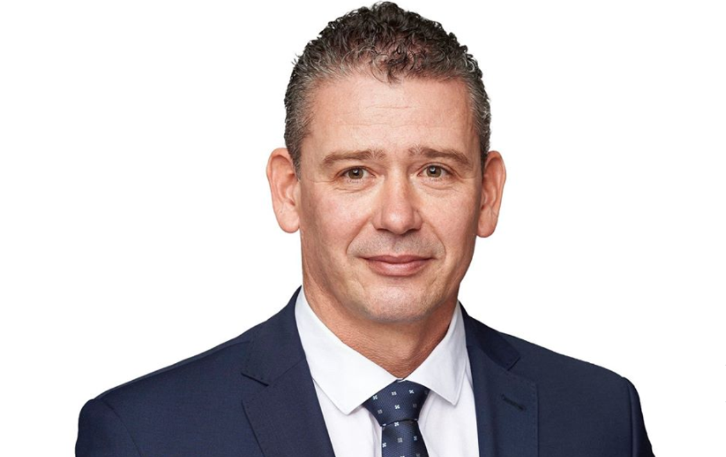 Zmena programu! NOVINY ŠPECIÁL - NOVÁ VLÁDA s ministrom vnútra Romanom Mikulcom!