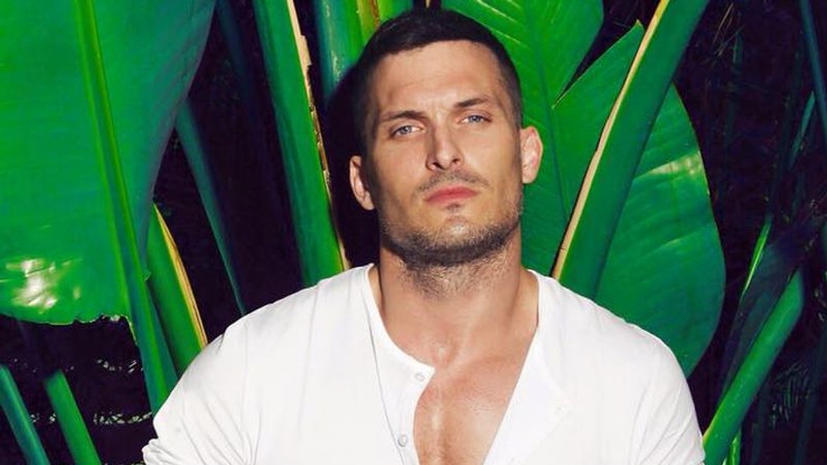 Čím ďalej, tým viac sexi: Z najnovších fotiek Janka Koleníka padnete do kolien!