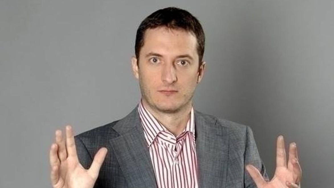 Vystrelili si z neho! Peťo Petrus hľadal po chodbách Jojky záhadnú brunetu!