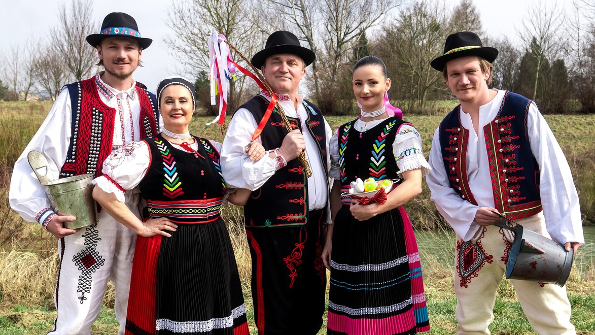 Ako vyzerá pravá rusínska Veľká noc? Herci z Hranice povedali, v čom sú ich sviatky iné!