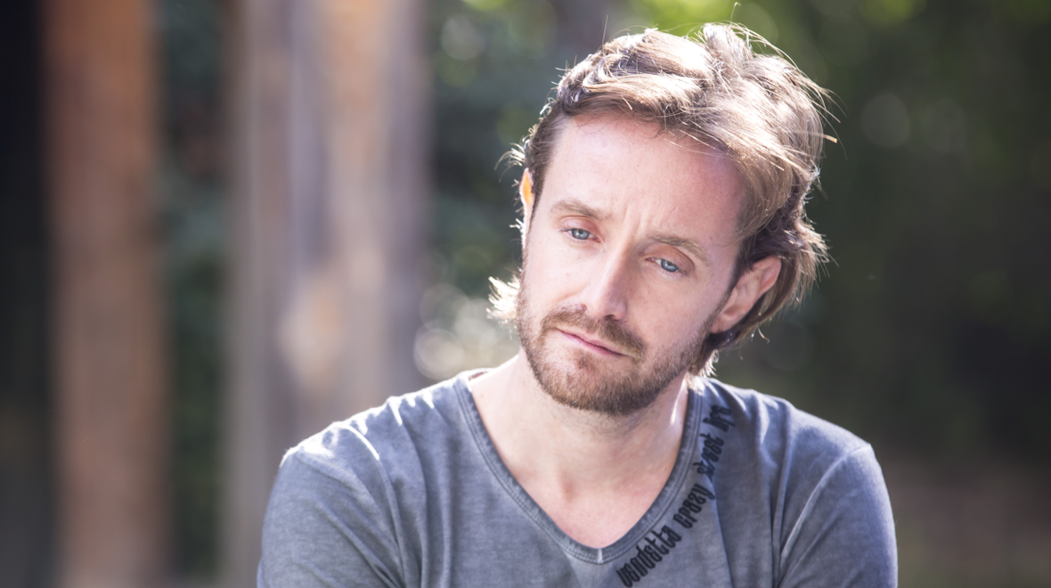 Miro je zdrvený: Najprv prišiel o ženu a zdá sa, že teraz príde aj o dcéry!