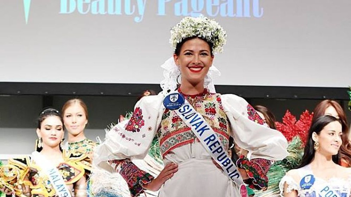 Slovenka boduje na svetovej súťaži: Odborníkov očarila jej krása aj náš tradičný kroj!