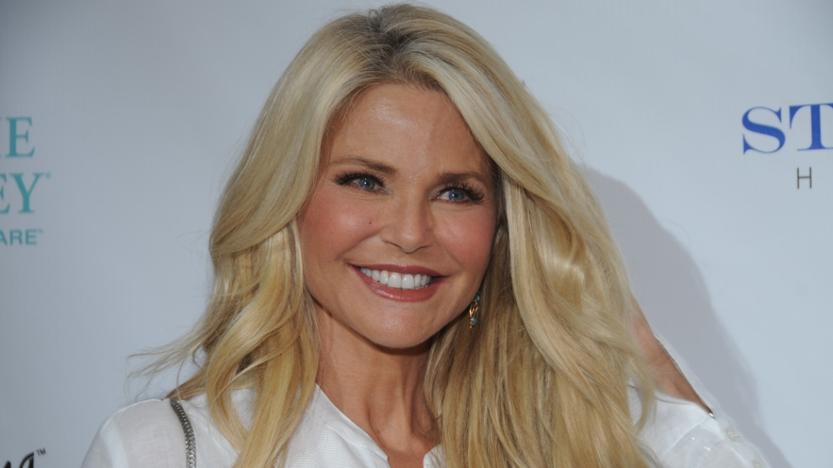 Verili by ste, že sa práve pozeráte na dôchodkyňu? Uhádnite, koľko má táto žena rokov!