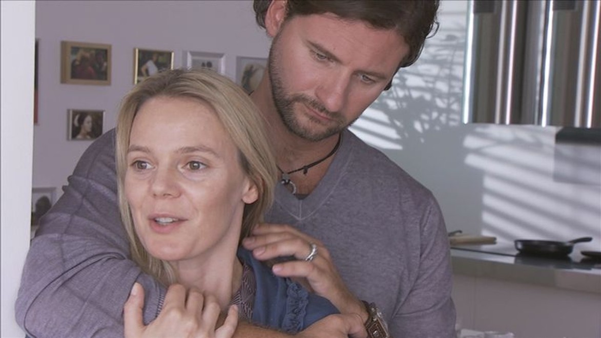 Pod povrchom: Kto s kým?