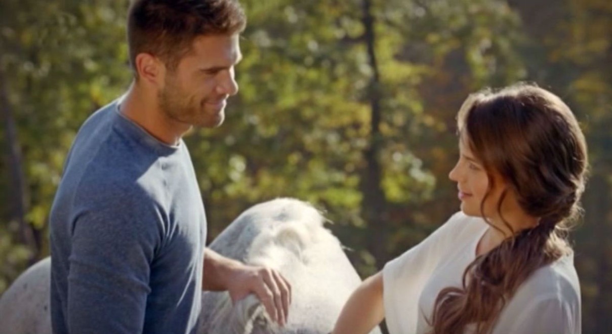 Divoké kone budú o láske: Zoznámte sa s ústrednou dvojicou seriálu!