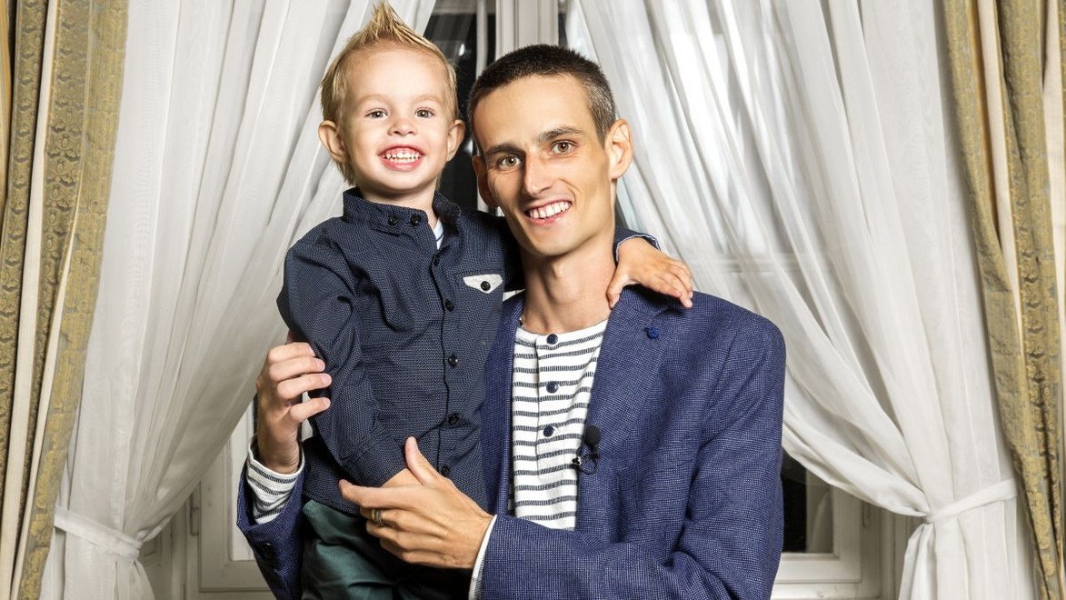 Nebo má nového anjela: Ťažko chorý Roman prehral svoj boj s rakovinou!