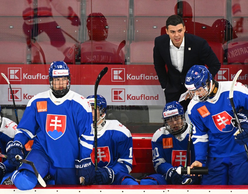 O hokej je záujem aj v lete! Zápasy Slovenska na prestížnom Hlinka Gretzky Cupe zasiahli až 230-tisíc divákov JOJ Šport a JOJ Plus!