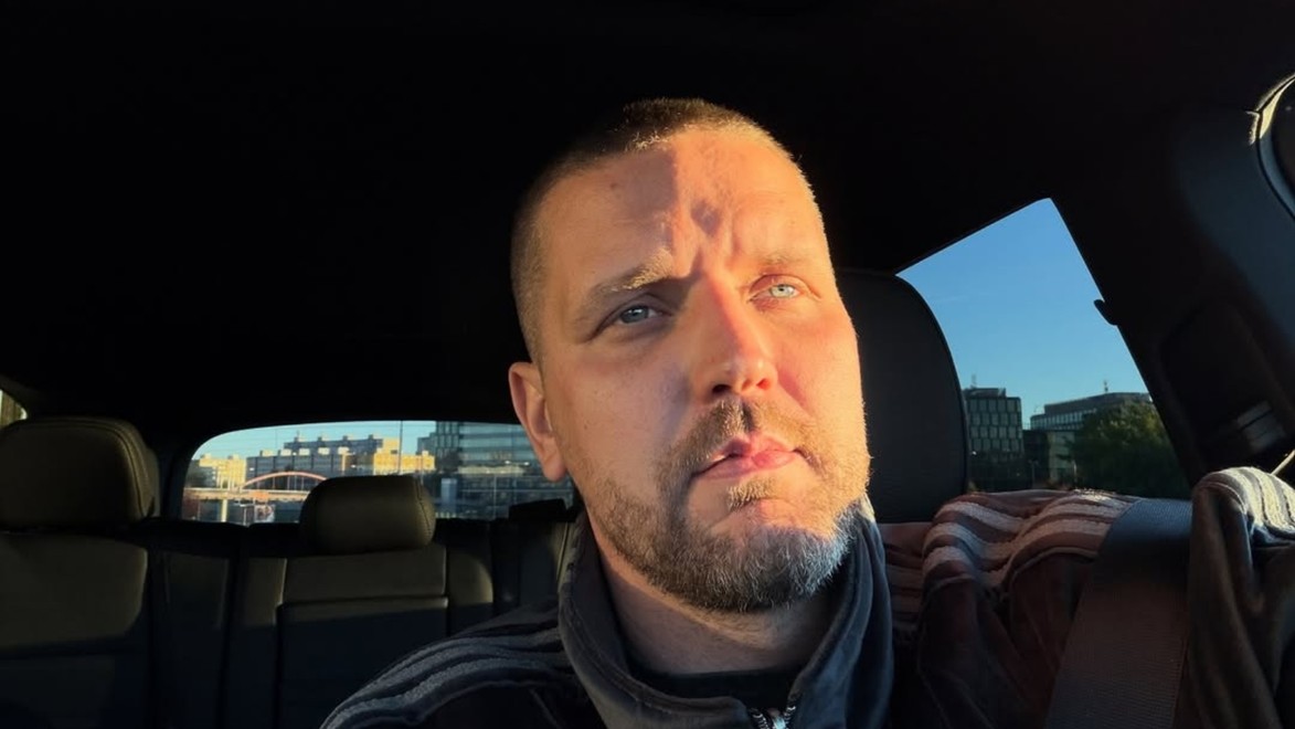 Slovensko zasiahla smutná správa: Zomrel moderátor Osťo (†37)... Podľahol vážnej chorobe