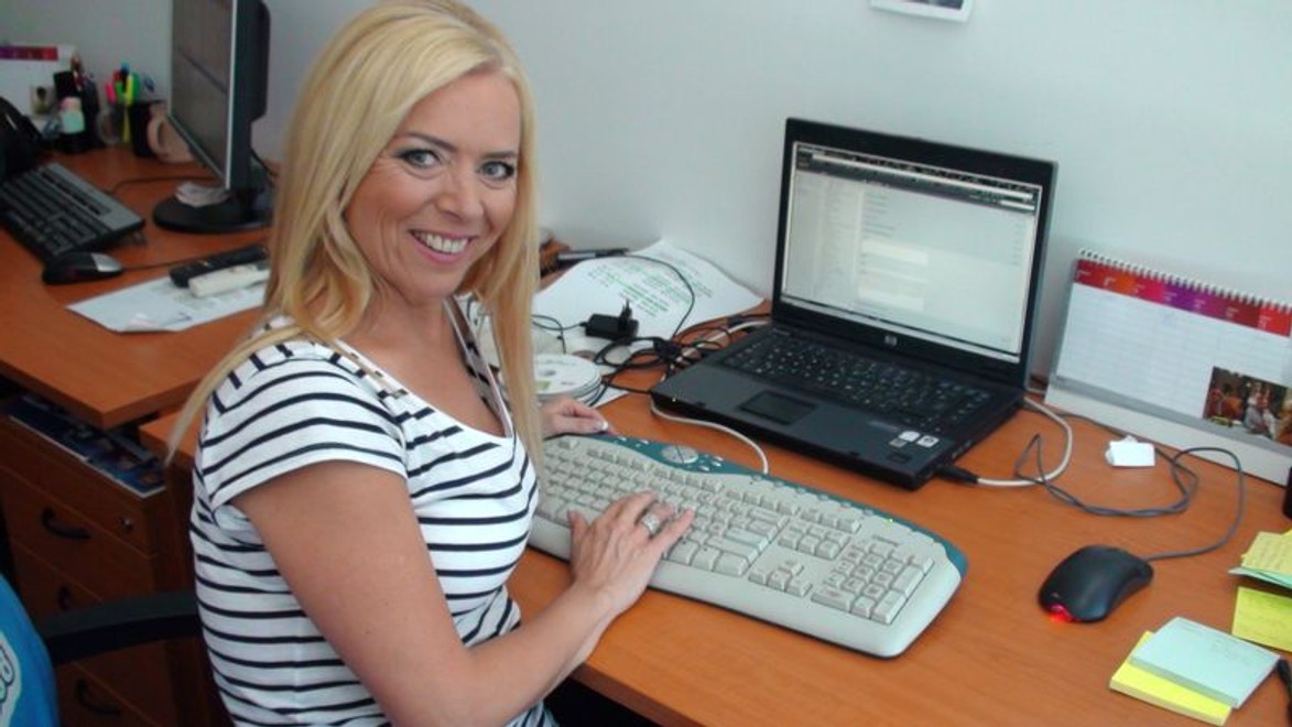 Tha, bola tu Monča!