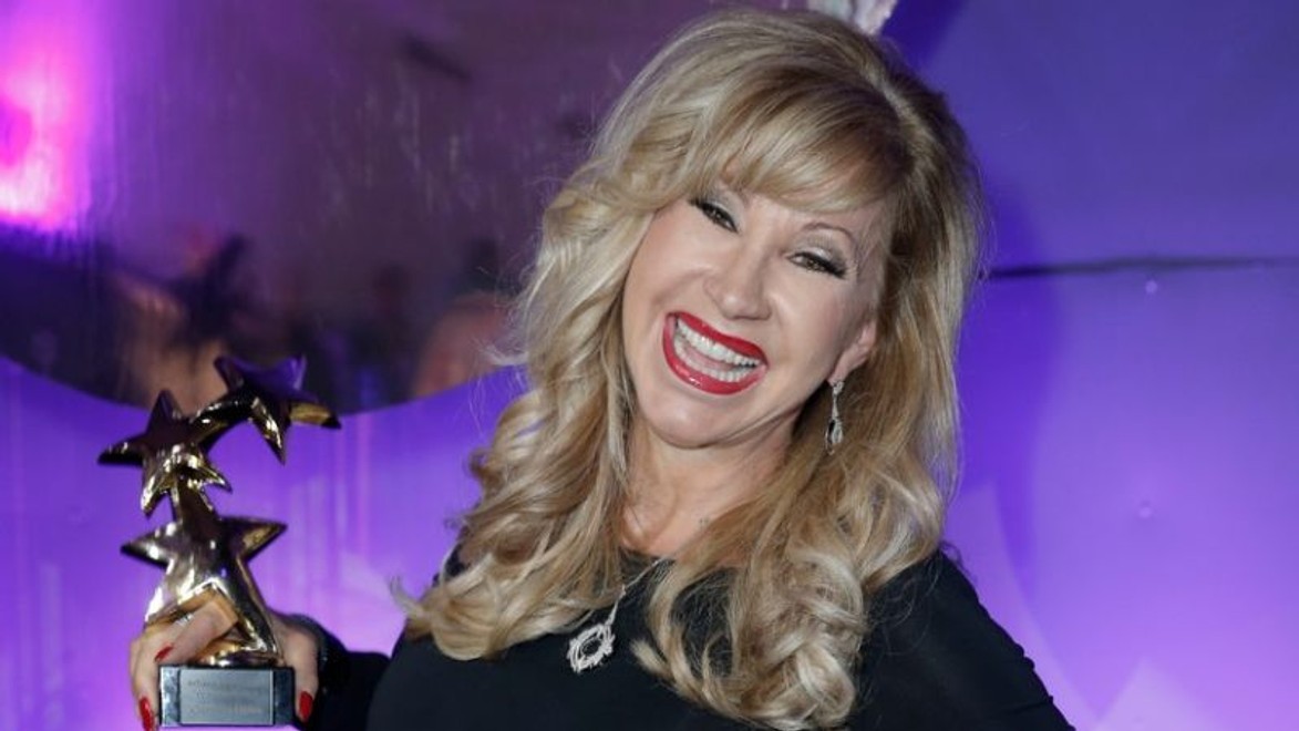 Má milióny, no steny sa pred ňou zatiaľ neuhýnajú: „Šikovnica“ Carmen si rozbila hlavu!