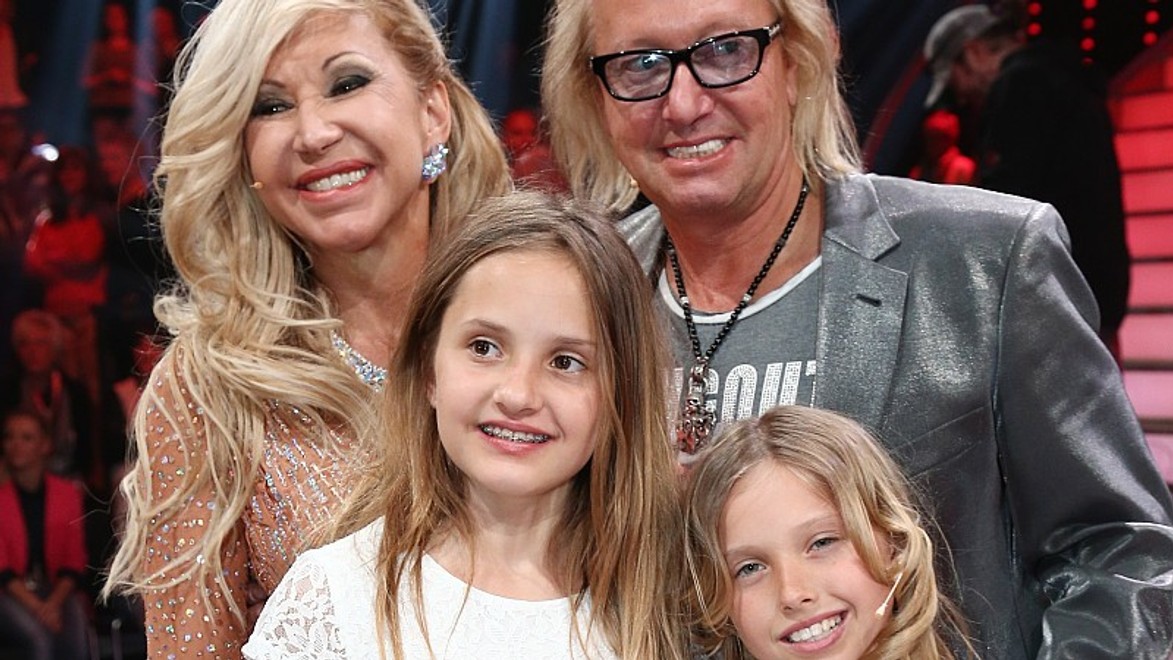 Nútia Geissenovci svoje dcéry do nakrúcania šou? Ich pestúnka prehovorila o trápení a prebdených nociach!