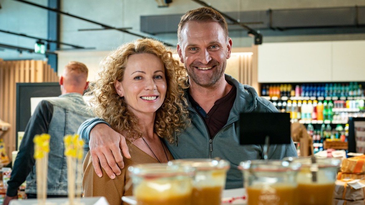 Pripravujeme pre vás nový seriál: V novinke Tomáš a Diana sa nájdu takmer všetky páry!