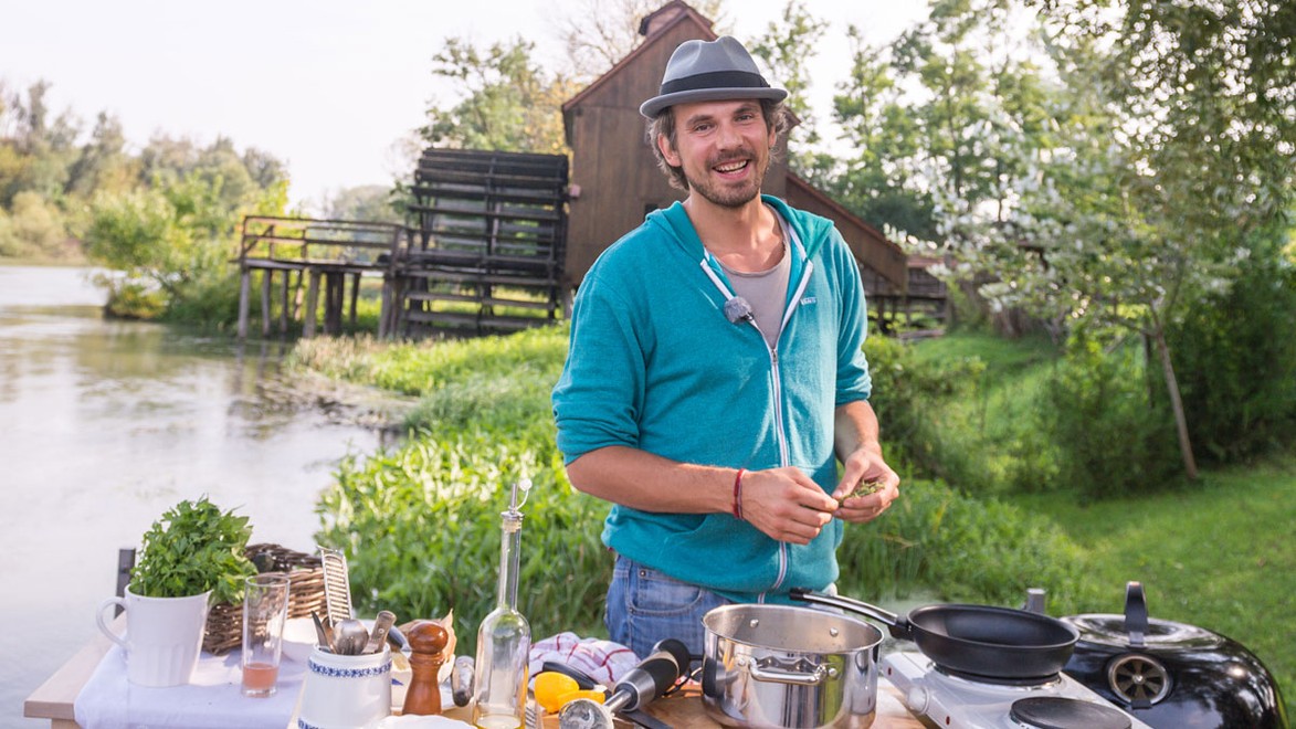 Moderátor Thomas Kamenar je šokovaný: Na aute si našiel poriadne vulgárny odkaz!