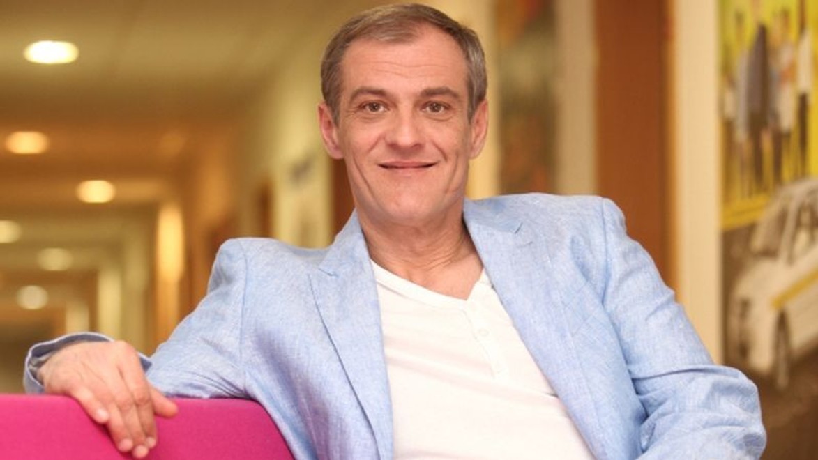 Nová séria Paneláku odštartuje dramaticky: Jančo skončí pod kolesami auta!